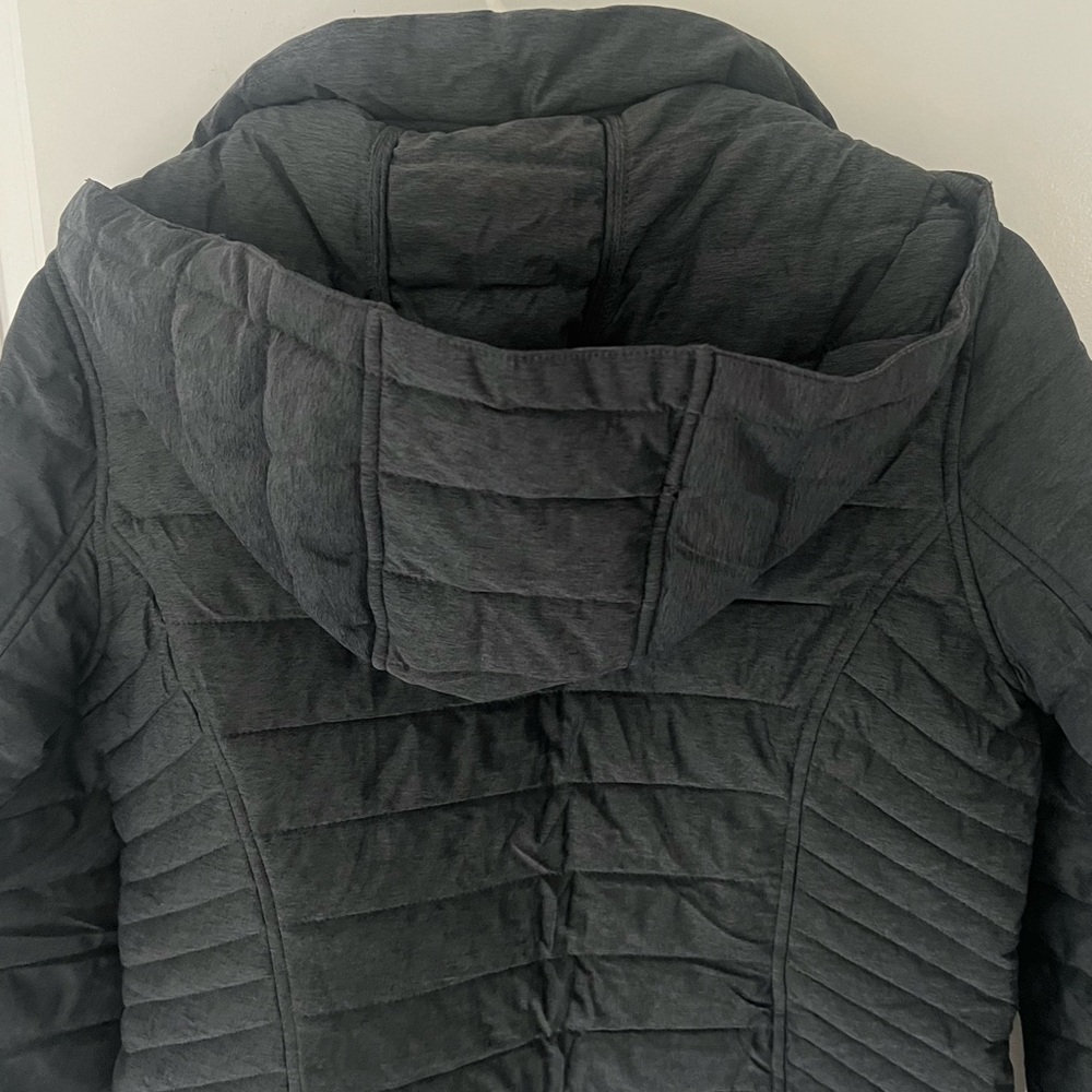 Nautica Women's Dark Gray Packable Puffer Jacket - Picture 9 of 10